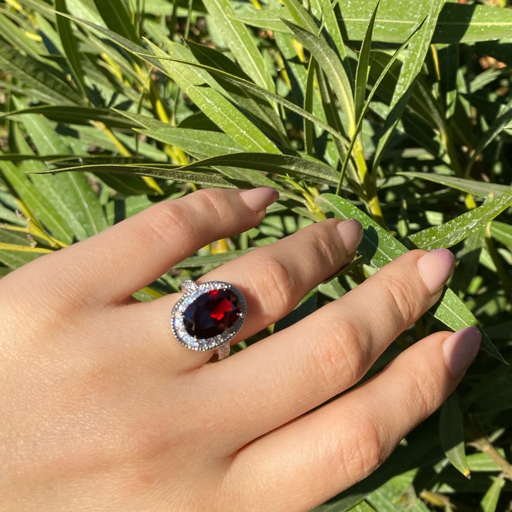 NEW 925 Sterling Silver Red Stone Ring - Picture 2 of 6